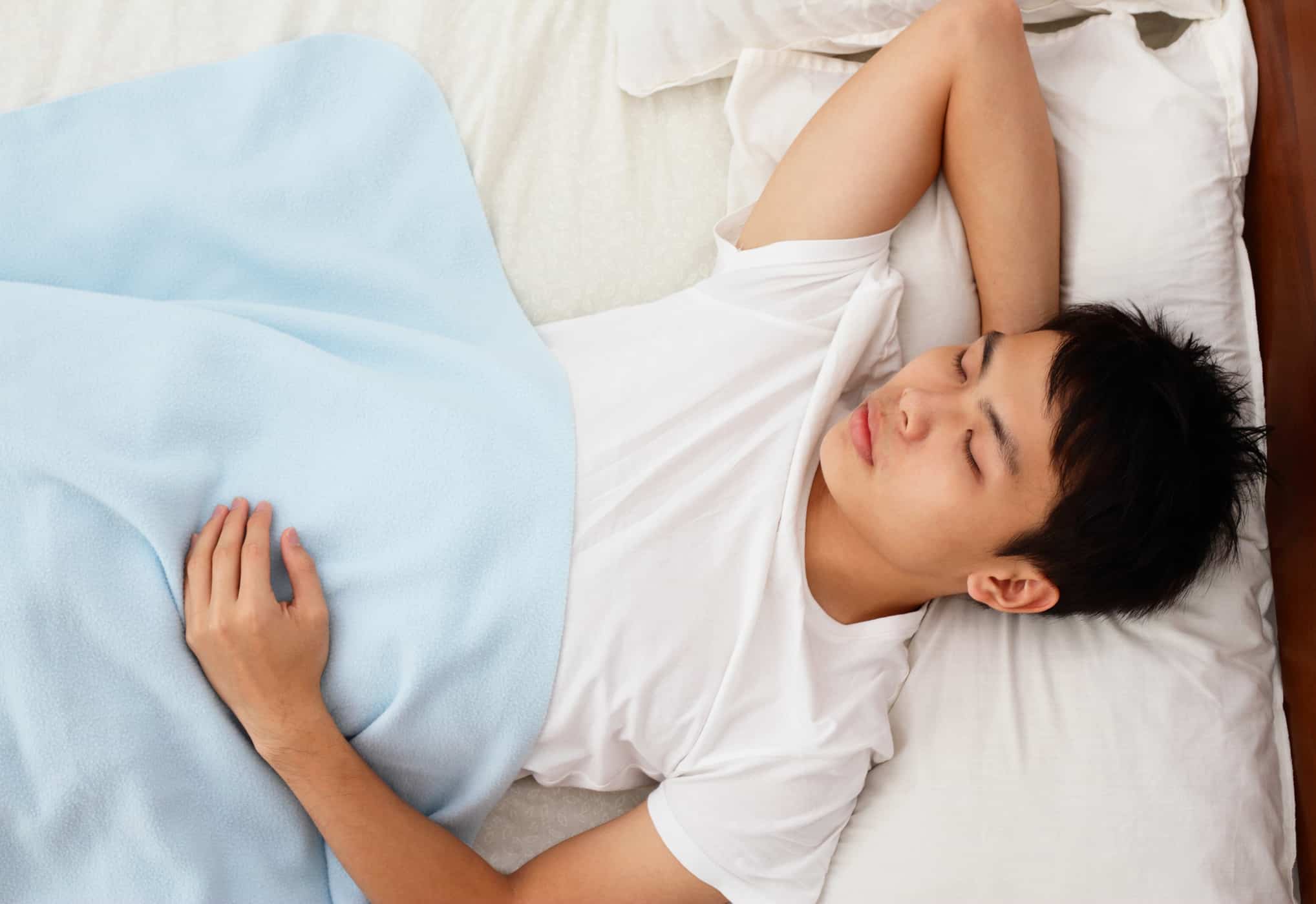 uyku pozisyonu sindirimi etkiler