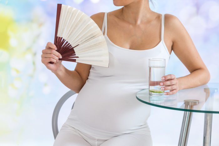 Hamilelik sırasında sıcaklığın üstesinden gelmek