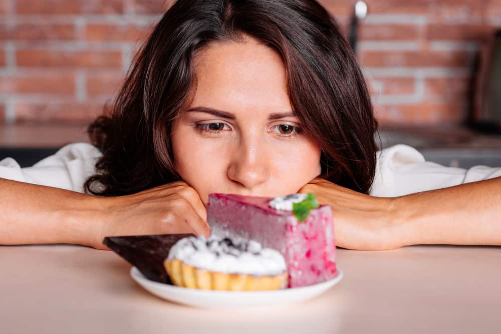 tatlı yiyecekleri sevenler için diyabetin önlenmesi