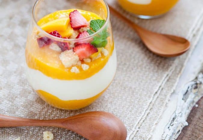 tatlı mango yoğurt parfe
