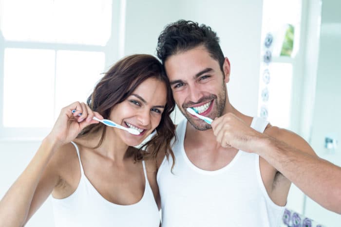 Psstt ... Nadiren Diş Fırçaları Hamile Olmanızı Zorlaştırır!